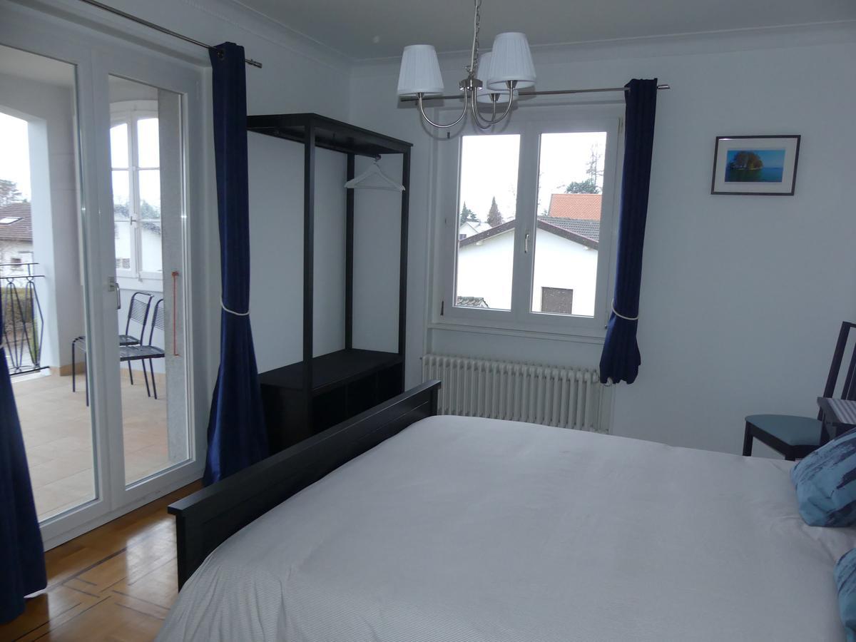 Bed and Breakfast Au Bonheur des Iris à Rolle Extérieur photo